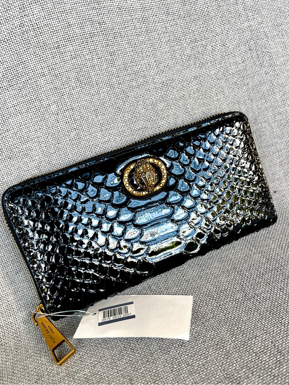 Kurt Geiger Chelsea Zip wallet Snake Patent Leather Eagle Continental  black